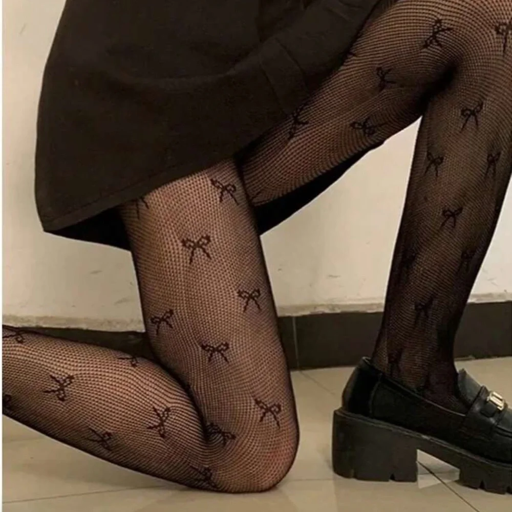 Black bow tights